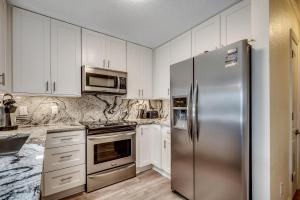 Tilghman Beach Unit 335