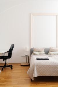 True Austrian Experience Apartment in Landstraße - Wien Mitte Station