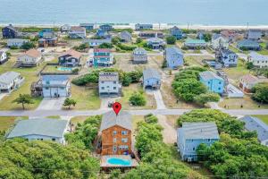 K1736 Dune Our Thing! Pool, Hot Tub, Ocean View, Pool Table, Linens! - 4hvězdičkové hotely ve městě Kitty Hawk