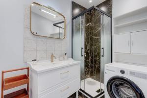 Renaissance Madeleine - Elegant home in Madeleine