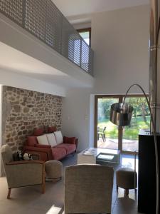 La maison près de la fontaine B&B paisible 1