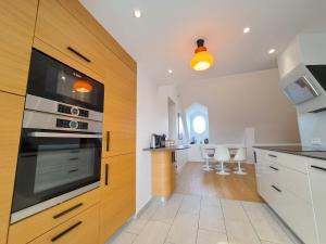 Loft darchitecte - vue sur port et deco vintage