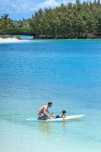 Coastal Road, Trou dʼ Eau Douce, Mauritius.