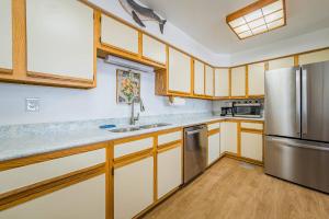 K0032 Fish & Ships - Soundfront Oasis! Waterfront, AMAZING VIEWS! Partial Stays