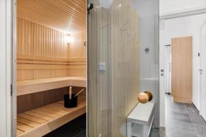 0244-Romo-Lakolk-244