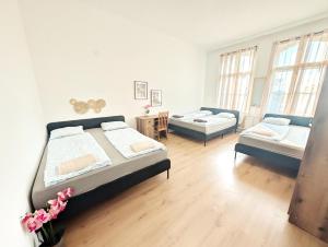 Lovely Apartment - 15 Min from Airport & City Center, 5 Min from Vienna Main-Bus Station EZ10a