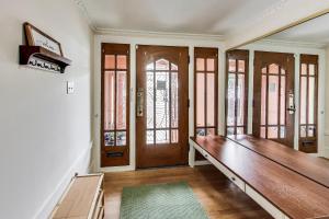 Walk Score 80 Wrap-Around DeckNext to GG Park