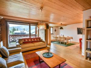 Spacieux T4 proche des pistes avec terrasse et parking - 6-8 pers. - FR-1-685-22