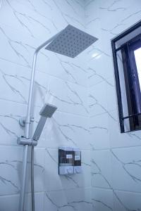 Spacious 2 bedroom home with equipped kitchen