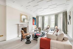 Royal Holland Park - Central AC and Elevator