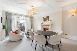 Royal Holland Park - Central AC and Elevator