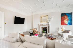 Royal Holland Park - Central AC and Elevator