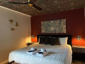 Savannah Home|Pool|Hot Tub|Sleeps8|pet+