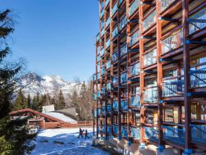 Studio lumineux au pied des pistes avec balcon - FR-1-346-495