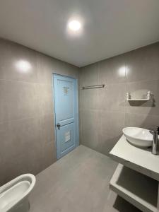 Chạms Hotel & Homestay