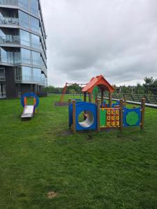 Elija, Šventoji, Nuostabūs aprtamentai, adresu 62 Mokyklos gatvė 2, 00303, Šventoji