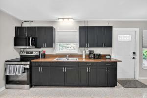 4BR Spacious Paradise