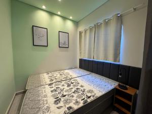 Studio no centro, a 50m da delegacia