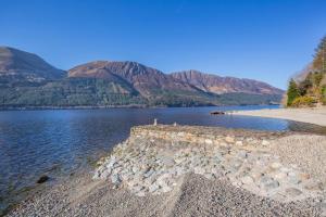 Loch View - Loch Lochy