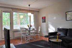 Arctic Forest City Suite