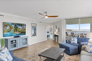 Destin West Osprey 501 - Huge Corner Unit with Amazing Views - Lazy River