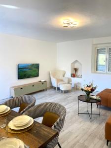 Stone house Kana-Skadar Lake