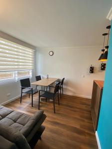 Apartment close to the airport and downtown