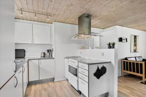 0168-Romo-Julianehab-14