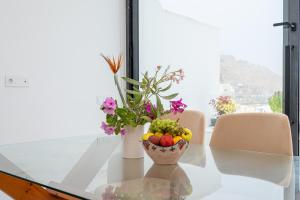 Panoramic sunset view apartment on the beach with air conditioning