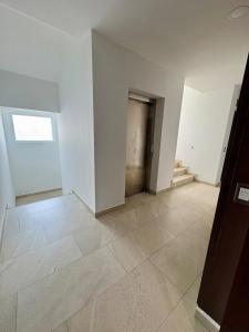 Modern 1 BR - Esquina Versalles