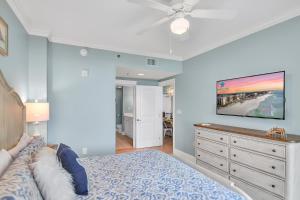 Waterscape B103 - Ground Floor - Gulf Views - Free Beach Service