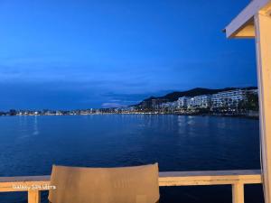 Relax Apartment near the Port