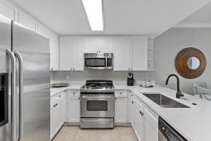 Waterscape B320 - Pool Views - Lazy River - Free Beach Service