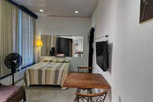 Apto203 a 100 mts do Shopping Carioca, Brt e Metrô