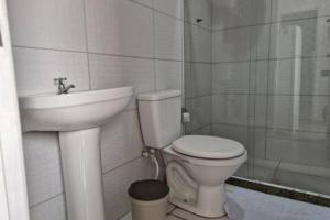 Apto203 a 100 mts do Shopping Carioca, Brt e Metrô