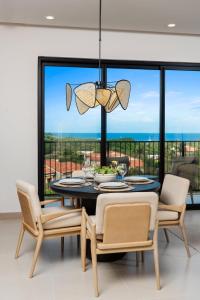 Costa Elena at Naumi, Ocean Views & Beach Club