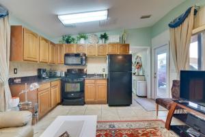 Quiet Davenport Home w Community Amenities!