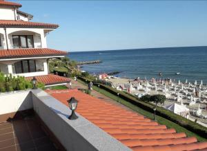 Каса реал с 2 спальнями 2 этаж