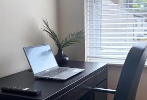 Stylish 2BR - Sleeps 6 - Central Stourbridge Gem