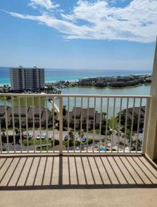 Ariel Dunes II Unit 1409 Gulf views resort access
