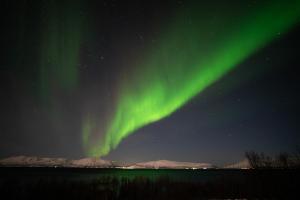 Countryside Tromsø- Cozy glass- roof cabins- Aurora wonderland