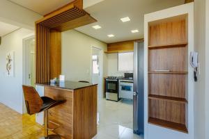 Apto 1 dorm., amplo e todo equipado, perto do Parcão