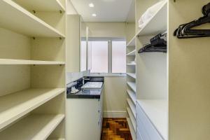 Apto 1 dorm., amplo e todo equipado, perto do Parcão