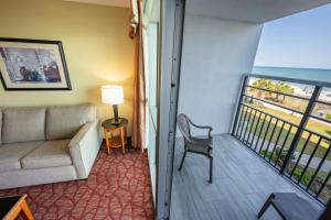 Direct Oceanfront Boardwalk Central Great Location