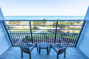 Direct Oceanfront Boardwalk Central Great Location