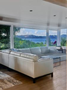 Stunning Accessible View Home W Lift in Sausalito