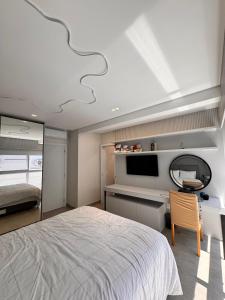 2 large suites complete for 6 people