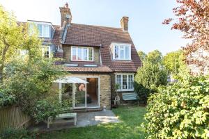Beautiful Earlsfield apartment with garden