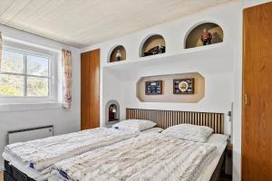 BV224-Blavand-Horns-Rev-11