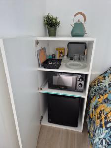 Chambre indépendante avec terrasse extérieure proche aéroport et Nantes centre